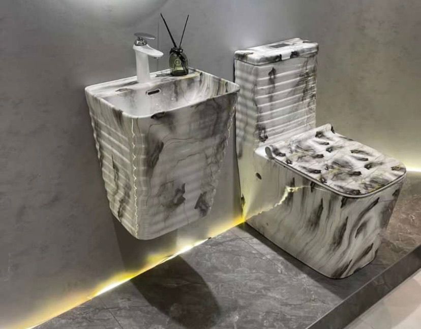 Premium Toilet Set